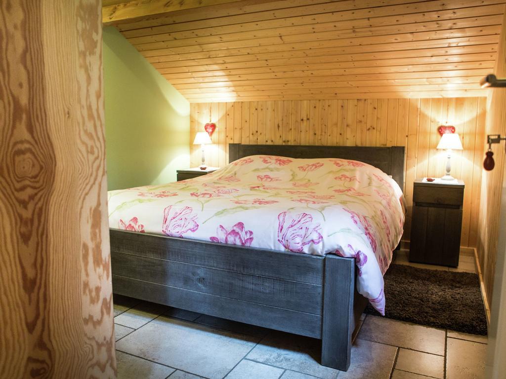 Luxurious Chalet In Oud Turnhout With Large Garden Villa Oud-Turnhout Exterior foto