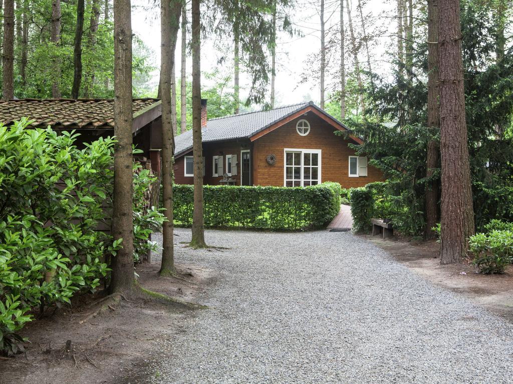 Luxurious Chalet In Oud Turnhout With Large Garden Villa Oud-Turnhout Exterior foto